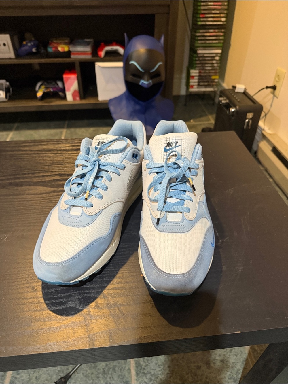 Nike Kids Light Blue and White Sneakers